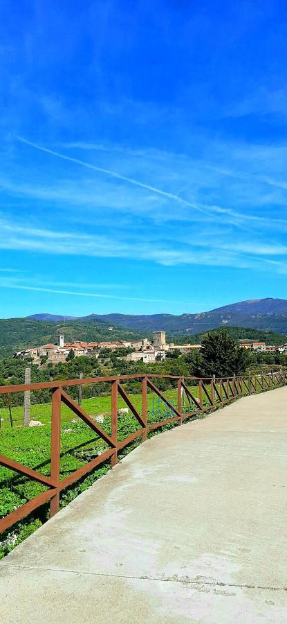 La Duena I Apartment Miranda del Castanar Bagian luar foto