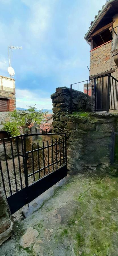 La Duena I Apartment Miranda del Castanar Bagian luar foto